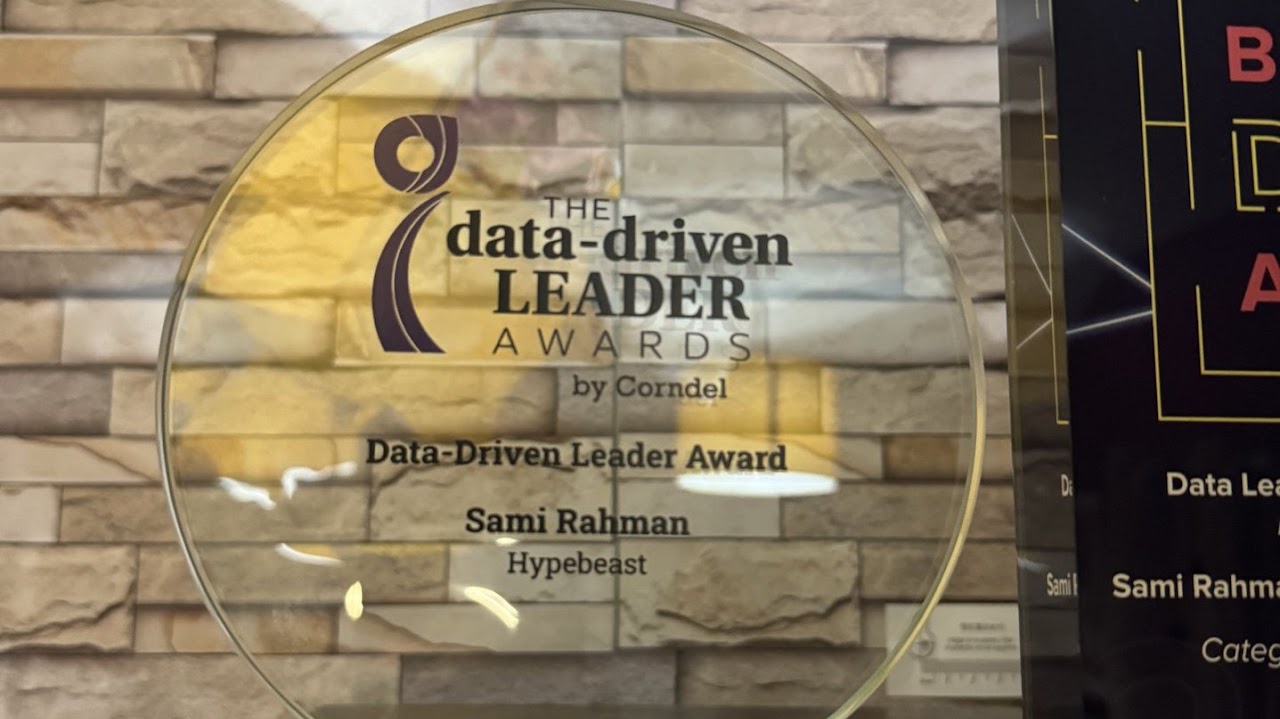 Sami Rahman receiving the Corndel Data-Driven Leader Award